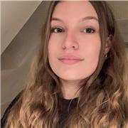 Bonjour ! Je donne des cours de soutiens scolaire et/ou d’aide aux devoirs en anglais selon vos besoins, pour les enfants au collège ou primaire. En présentiel ou en ligne